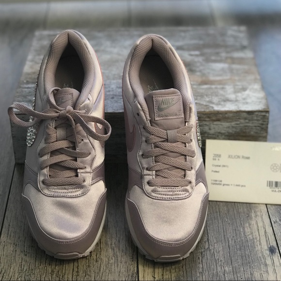 NWT Nike&Swarovski Crystal MD Runner2 Arctic Pink - Picture 4 of 8